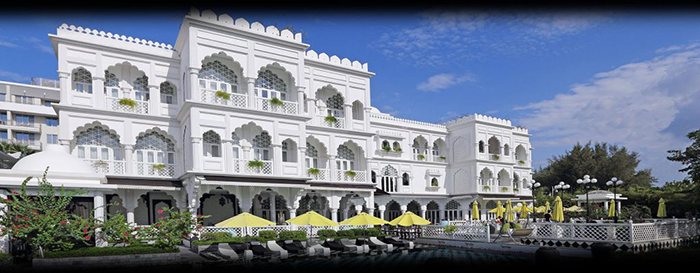 Resort Tajmasago mang đậm phong cách Trung Đông với sự chau chuốt, tỉ mỉ trong từng chi tiết